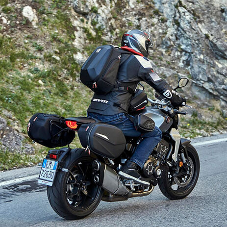 _Givi Baclpack with Thermoformed Shell | ST606 | Greenland MX_