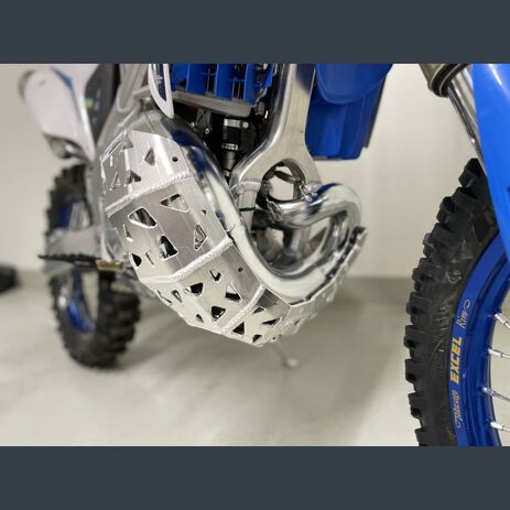 _P-Tech Skid Plate with Exhaust Pipe Guard and Plastic Bottom TM Enduro 250/300 2022 | PK024T | Greenland MX_