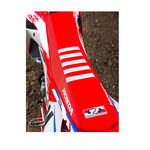 _Tj seat cover with ripples Honda CRF 250 R 18-19 CRF 450 R/X 17-19 USA Red-White | ST17CRFBTSR | Greenland MX_