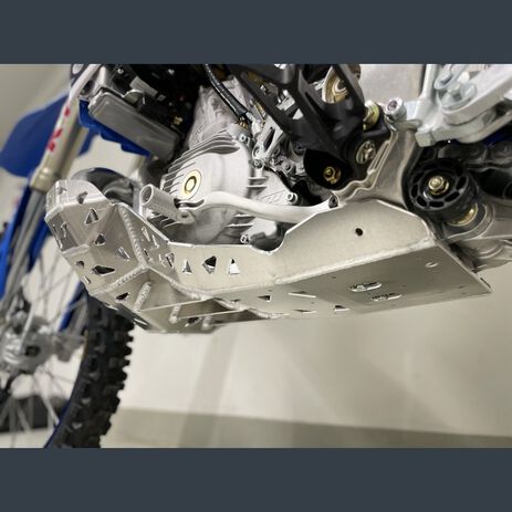 _P-Tech Skid Plate with Exhaust Pipe Guard and Plastic Bottom TM Enduro 250/300 2022 | PK024T | Greenland MX_
